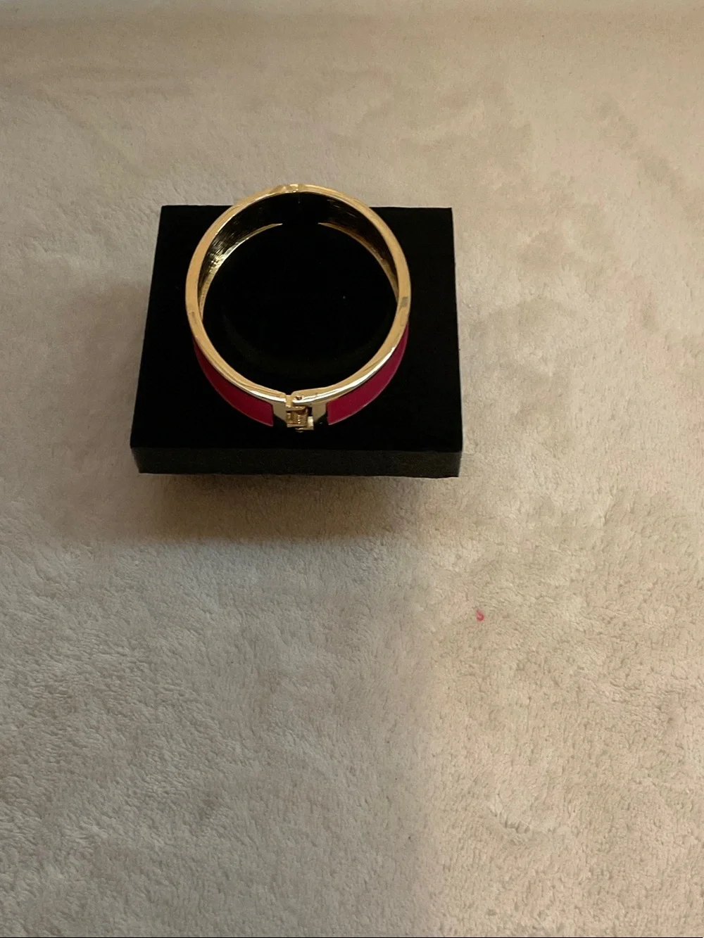 Rj Graziano elegant gold